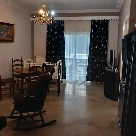 Flat With Private Rooms Agrinio Exterior photo